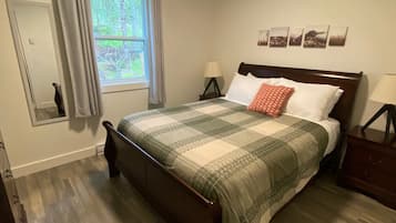 2 bedrooms, desk, free WiFi