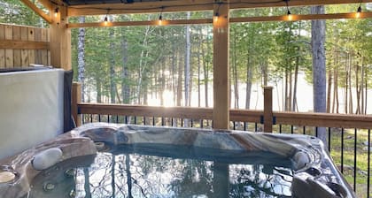 Tidal Tranquility Cottage with private Hot tub