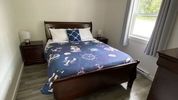 2 bedrooms, desk, free WiFi