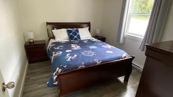 2 bedrooms, desk, free WiFi