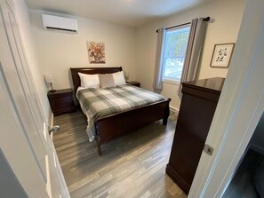 2 bedrooms, desk, free WiFi