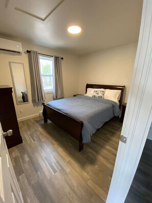 2 bedrooms, desk, free WiFi