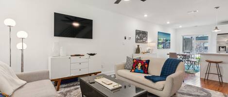 TV, libri, studio
