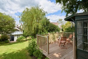 Terrace/patio - 3 Bed in Dalwood (oc-p27362) (Dalwood)