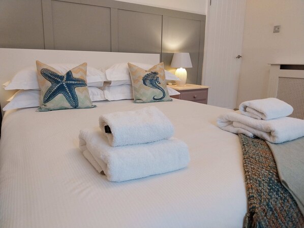 2 Schlafzimmer, Bügeleisen/Bügelbrett, WLAN, Bettwäsche