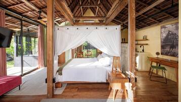 Egyptian cotton sheets, premium bedding, down duvets, pillow-top beds