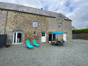 Exterior - Maison de Campagne (Heugueville-sur-Sienne)