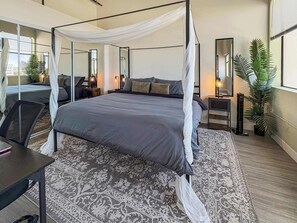 1 habitación, escritorio, tabla de planchar con plancha y wifi gratis