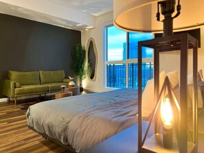 1 bedroom, iron/ironing board, travel cot, free WiFi