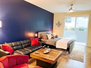 1 chambre, bureau, fer et planche à repasser, Wi-Fi gratuit