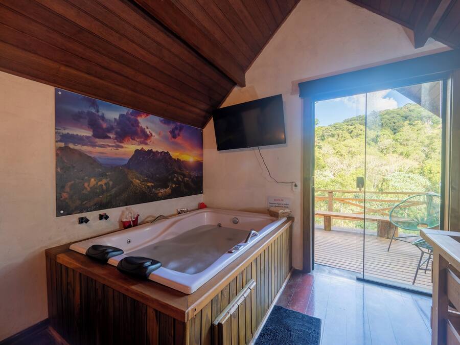 Presidential Chalet, 1 Bedroom, Balcony | Private spa tub