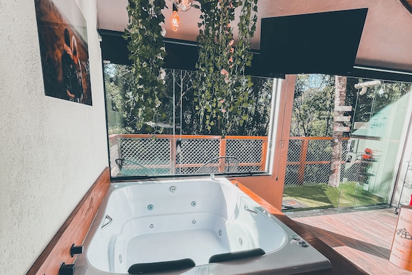 Luxury Double Room, 1 Bedroom, Balcony | Individually decorated, individually furnished, free WiFi, bed sheets
