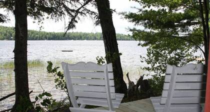 Maine Lake House 15 Feet from the water!