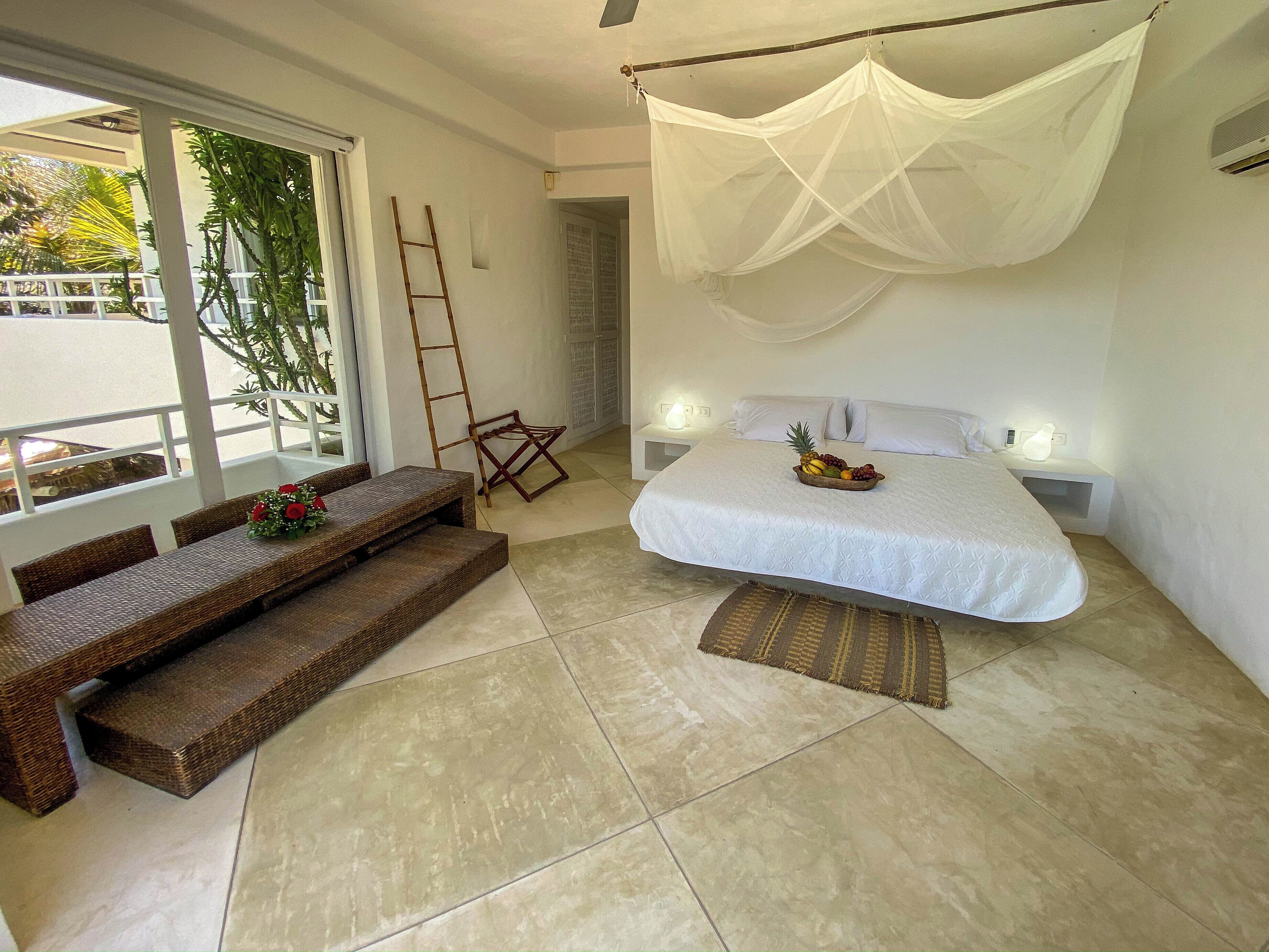 Chambre Double Supérieure, vue piscine