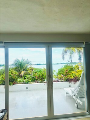 Deluxe Suite, 1 Bedroom, Balcony, Partial Sea View