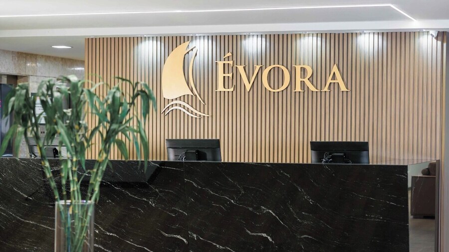 HOTEL ÉVORA By Rede Sagres
