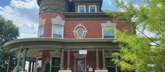 THE VICTORIAN GUESTHOUSE BED & BREAKFAST - Room 3