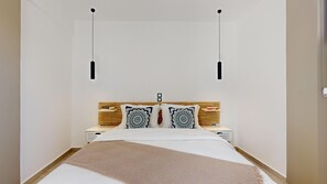 1 bedroom, free WiFi, bed sheets - Elegant & Comfy 1 Bedroom Studio with Sofa bed in the heart of Athens Psyri. (Athina)