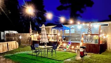 Cabin | Outdoor dining