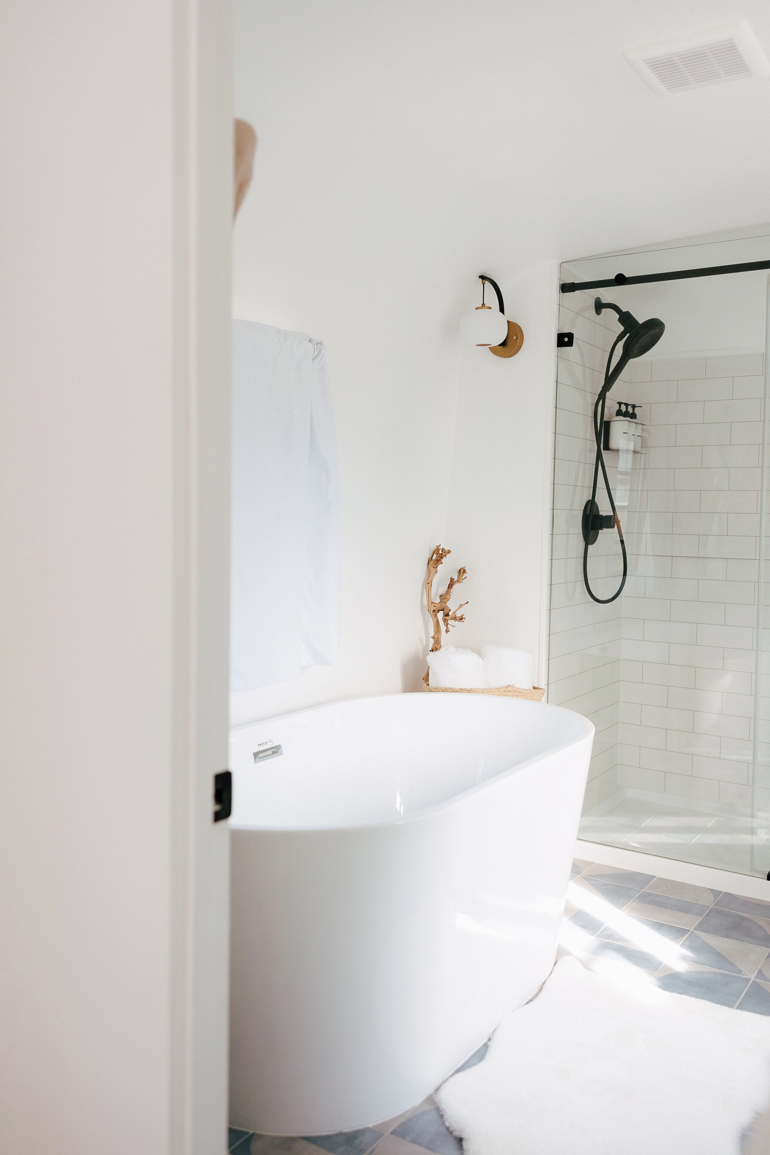 Photo - Acres Landing