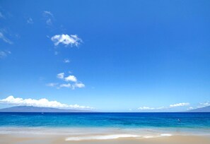 A la platja