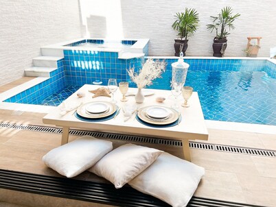 Beach front house , Swimming pool, Snooker ,Ping Pong