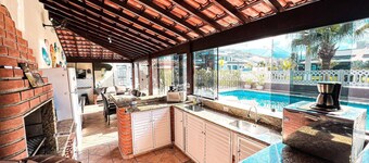 Beach House, 300 mts, with Pool and WIFI