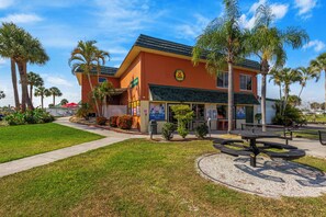 Exterior - Okeechobee KOA Resort (Okeechobee)