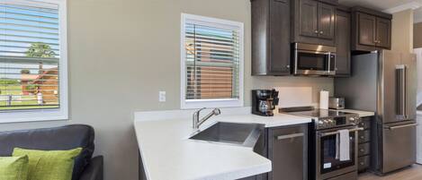 Cabin, 2 Bedrooms | Private kitchen | Full-size fridge, oven, stovetop, dishwasher