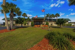 Front of property - Okeechobee KOA Resort (Okeechobee)