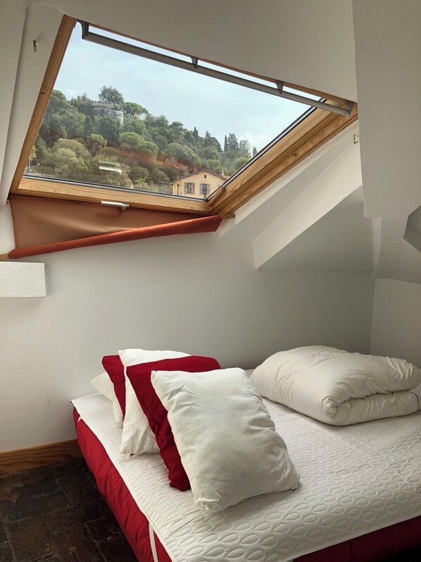 1 chambre, Wi-Fi gratuit, draps fournis