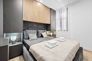 2 quartos, Wi-Fi de cortesia, roupa de cama