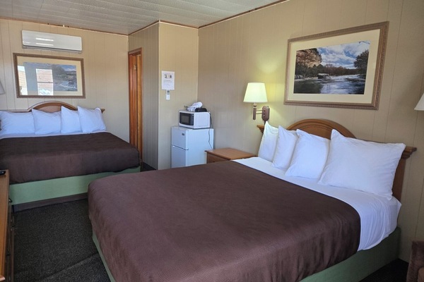 Double Room | Free WiFi