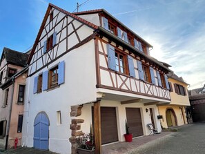 Esterni