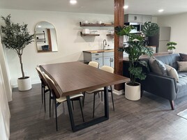 Apartment | In-room dining