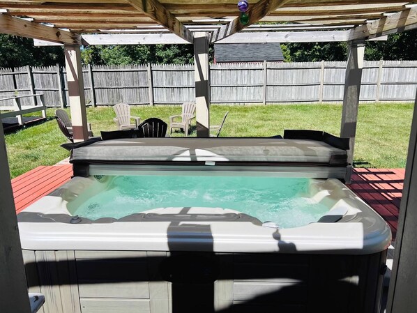 Bain à remous extérieur