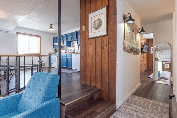 Interior - Where We Roam Condo - Steps To Slopes and Downstairs Corner Unit! (Brian Head)