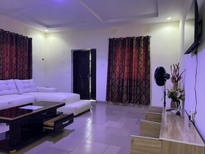 Appartement | 2 chambres, fer et planche Ă repasser, accĂšs au Wi-Fi (inclus)