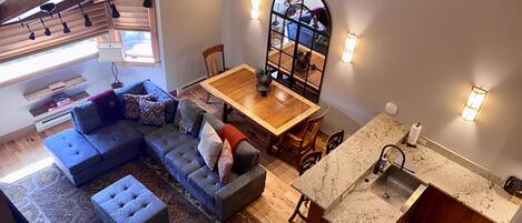 テレビ、ステレオ