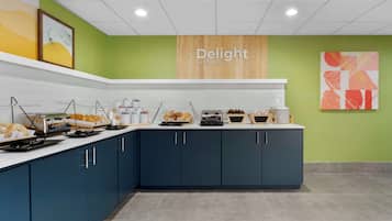 Desayuno continental incluido todos los días
