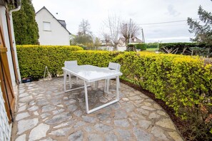 Outdoor dining - Laelydi (Amboise)