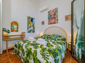 3 bedrooms, iron/ironing board, free WiFi, bed sheets - Cubo's Rural Casa Christoria / private pool / free wifi / pet friendly (Coín)