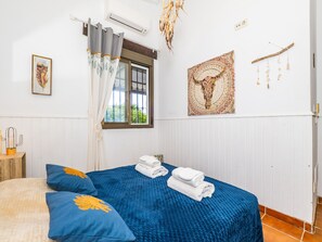 3 camere, ferro/asse da stiro, Wi-Fi gratuito, lenzuola