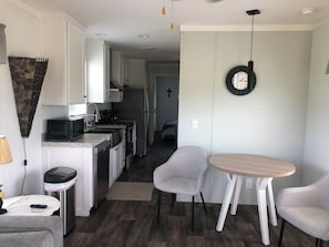 Mikrobølgeovn, ovn, kogeplade, opvaskemaskine