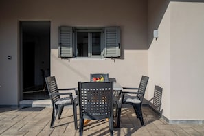 Cottage | Outdoor dining - Makris Gialos Lemon Cottage in Lassi Kefalonia (Kefalonia)