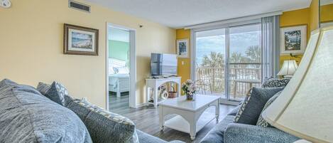 Leilighet, flere senger, havutsikt (Destin on the Gulf 201) | Oppholdsområde