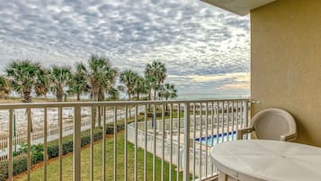 Beach/ocean view