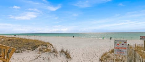 Apartamento, varias camas (Southbay by the Gulf 34) | Playa | Playa privada y arena blanca