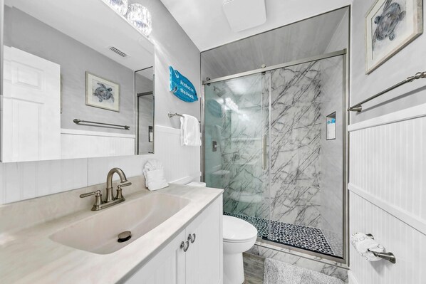 Appart'hôtel, plusieurs lits (Southbay by the Gulf 72) | Salle de bain