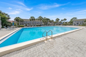 Lägenhet - 1 kingsize-säng med bäddsoffa (Southbay by the Gulf 73) | Pool | Utomhuspool